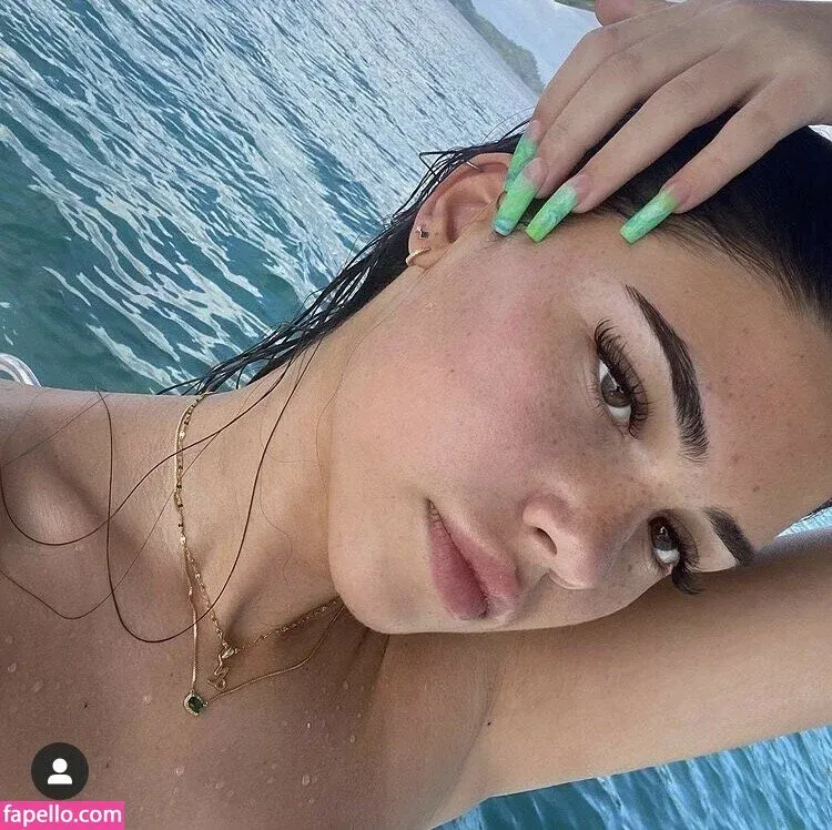 Leah Halton Onlyfans Photo Gallery 