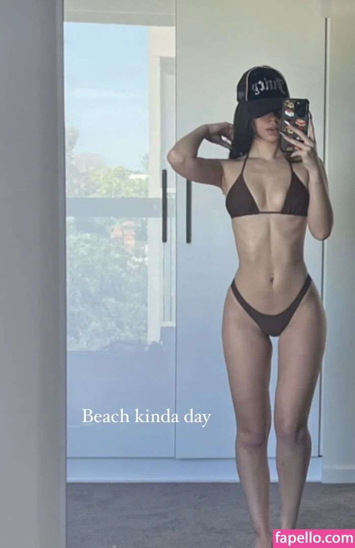 Leah Halton Onlyfans Photo Gallery 