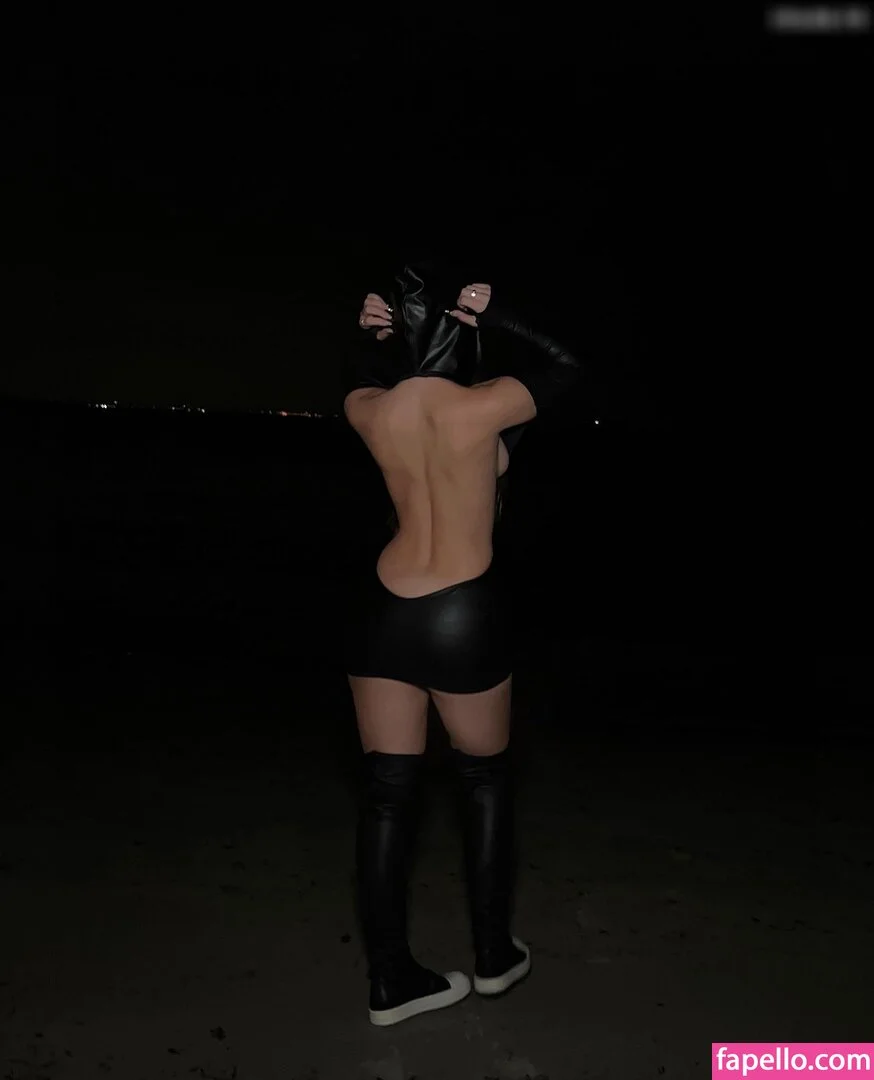 Leah Halton Onlyfans Photo Gallery 