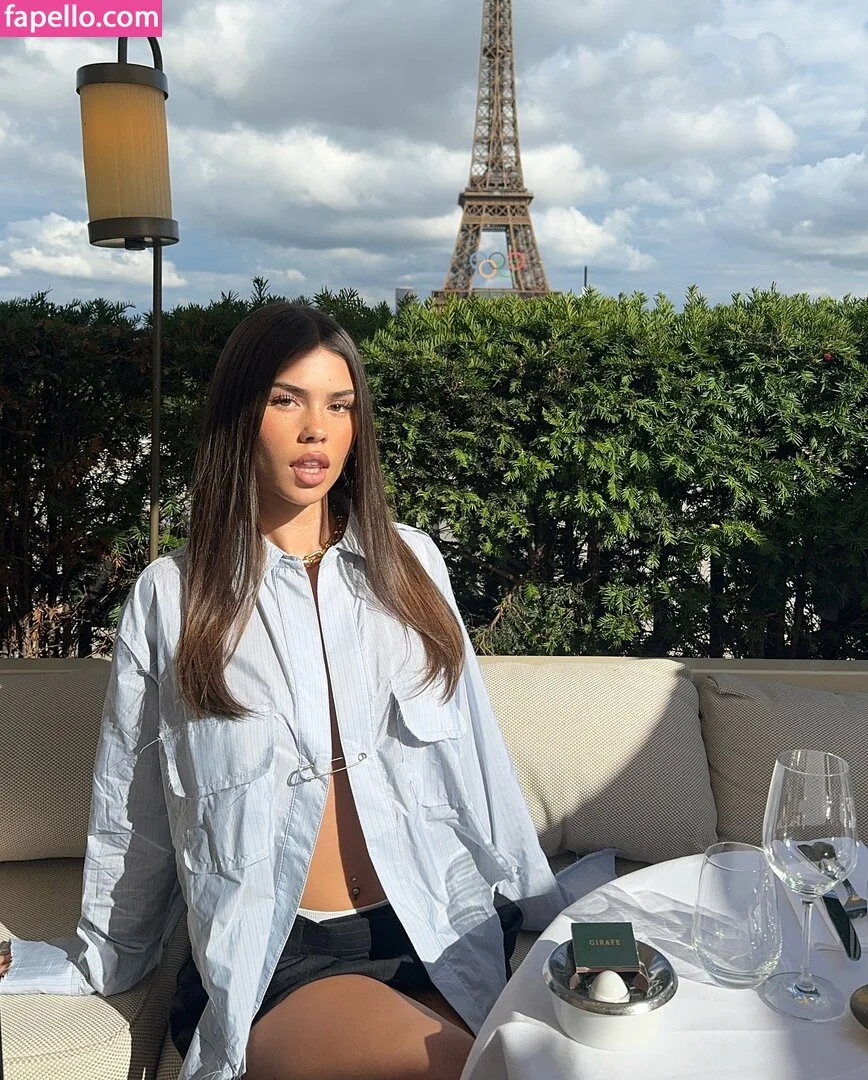 Leah Halton Onlyfans Photo Gallery 