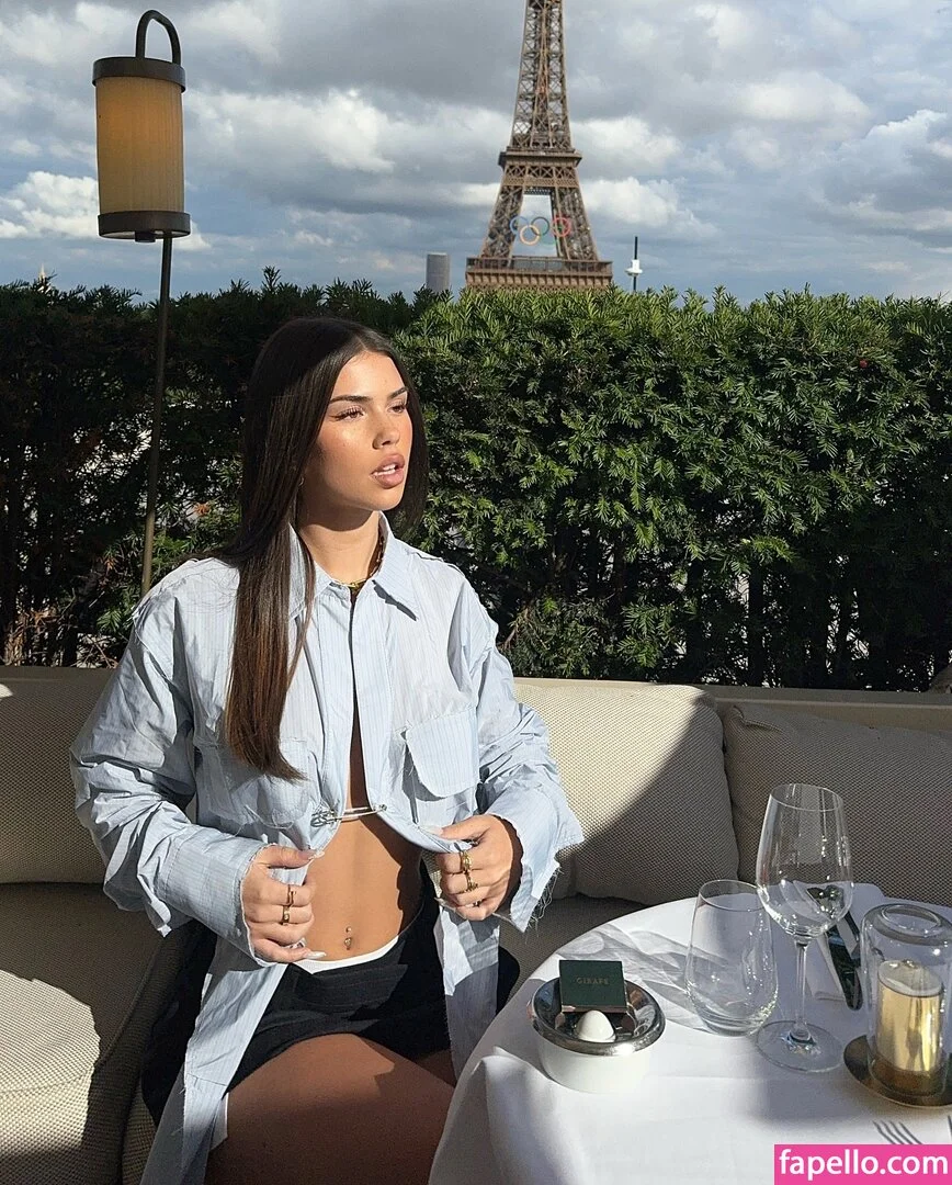 Leah Halton Onlyfans Photo Gallery 