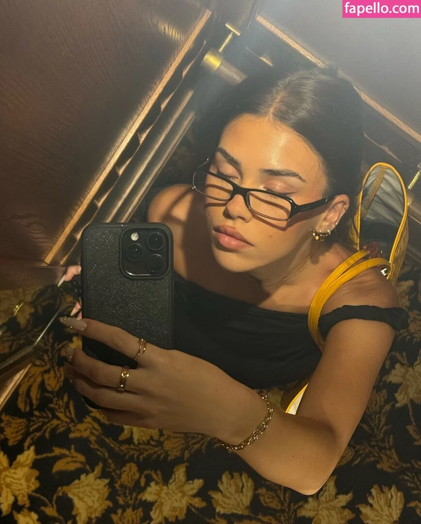 Leah Halton Onlyfans Photo Gallery 