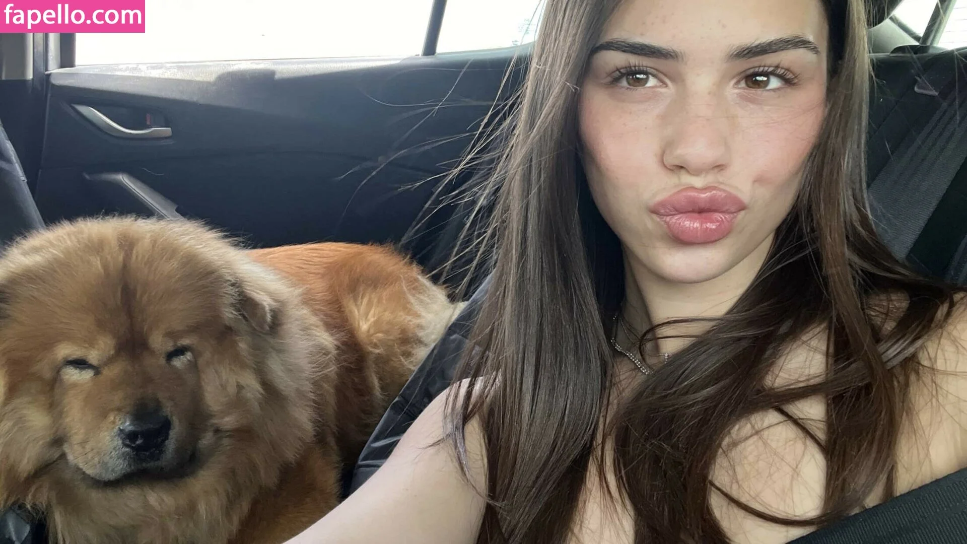 Leah Halton Onlyfans Photo Gallery 