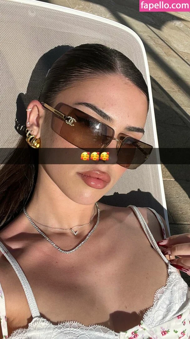 Leah Halton Onlyfans Photo Gallery 