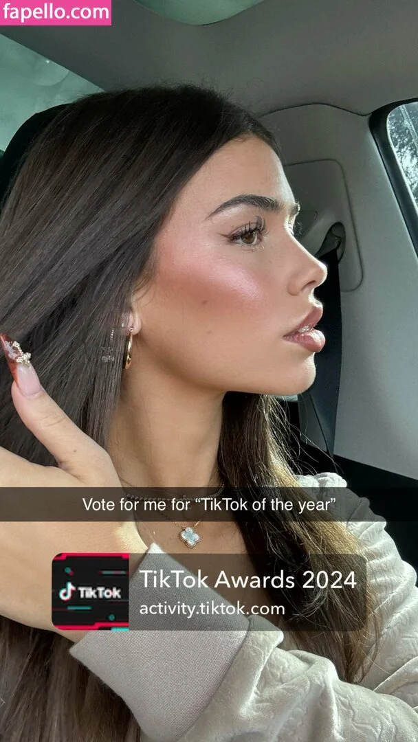 Leah Halton Onlyfans Photo Gallery 