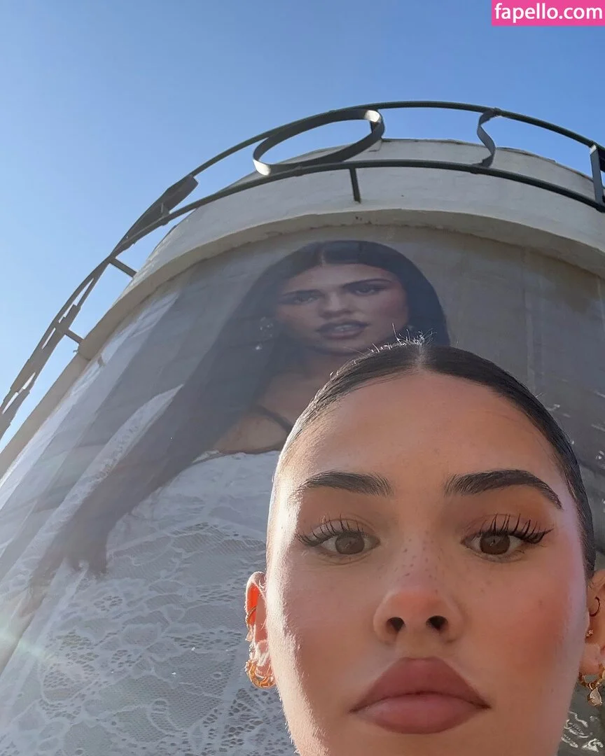 Leah Halton Onlyfans Photo Gallery 