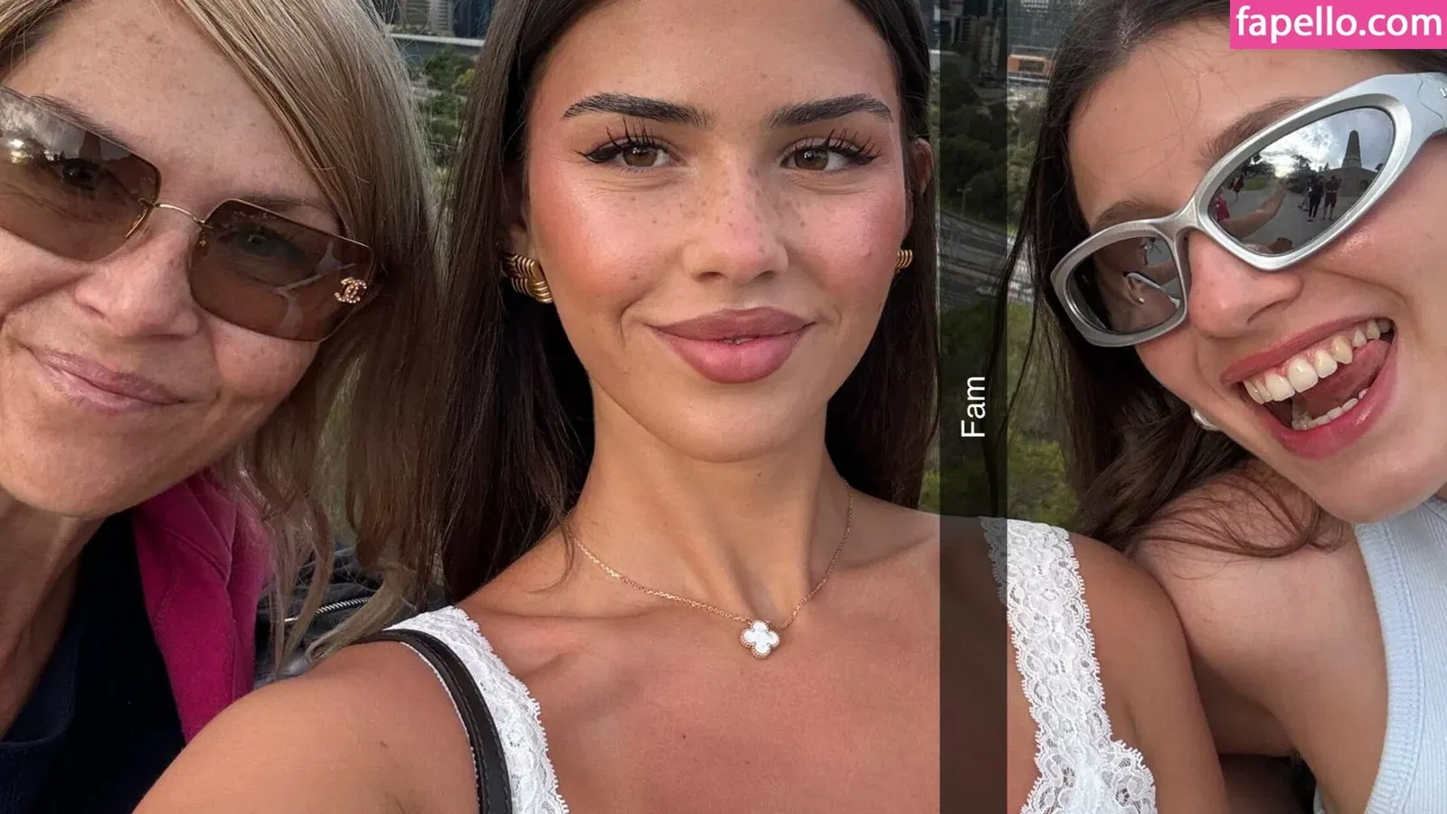 Leah Halton Onlyfans Photo Gallery 