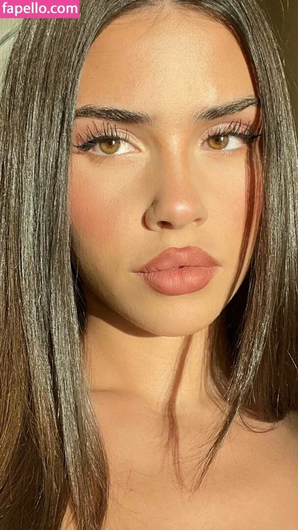 Leah Halton Onlyfans Photo Gallery 