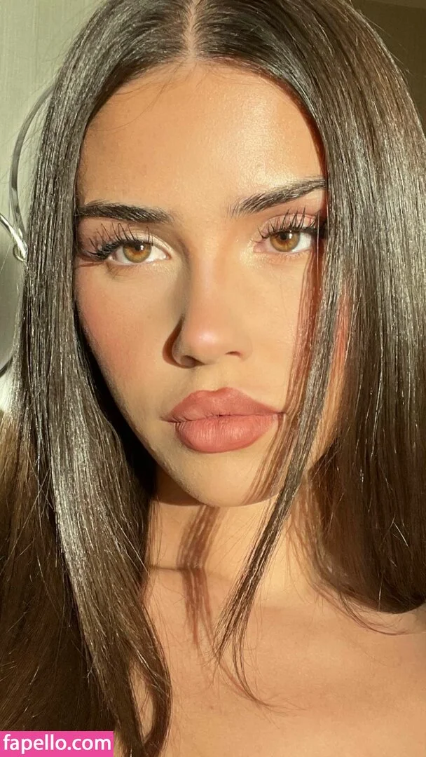 Leah Halton Onlyfans Photo Gallery 