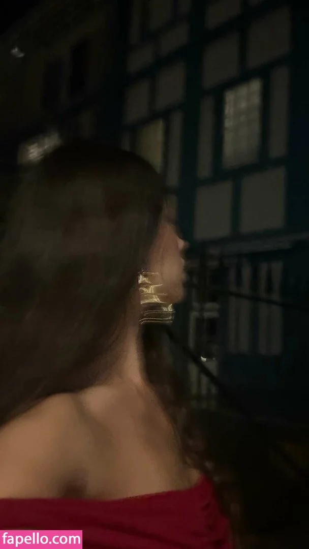 Leah Halton Onlyfans Photo Gallery 