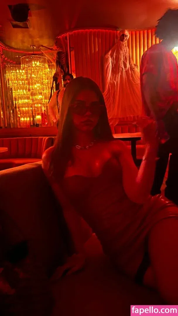 Leah Halton Onlyfans Photo Gallery 