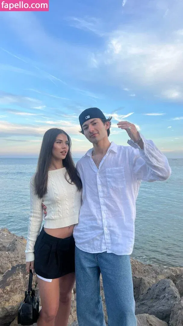 Leah Halton Onlyfans Photo Gallery 