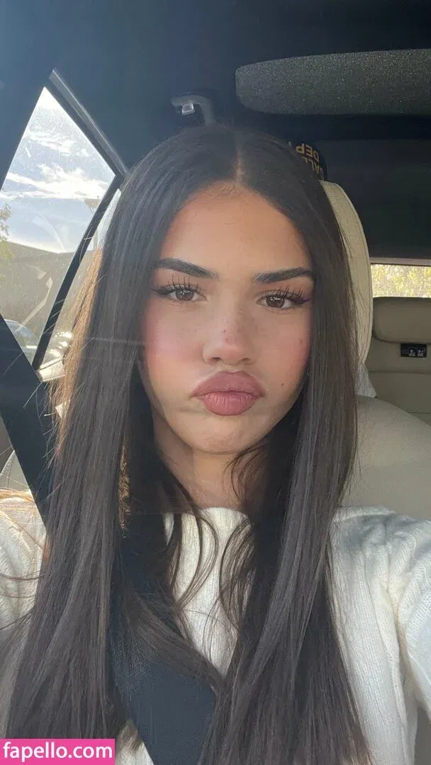 Leah Halton Onlyfans Photo Gallery 