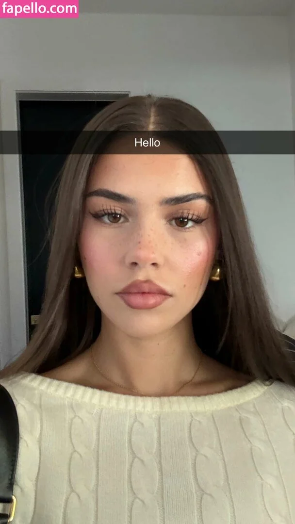 Leah Halton Onlyfans Photo Gallery 