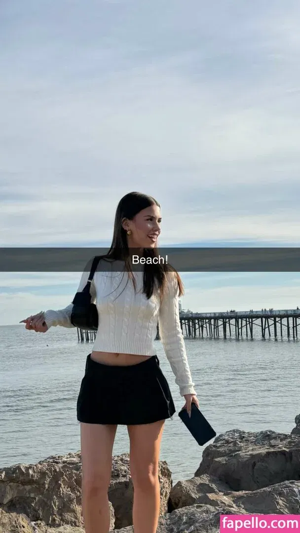 Leah Halton Onlyfans Photo Gallery 