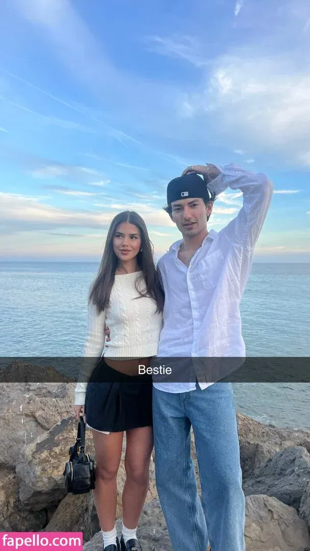 Leah Halton Onlyfans Photo Gallery 