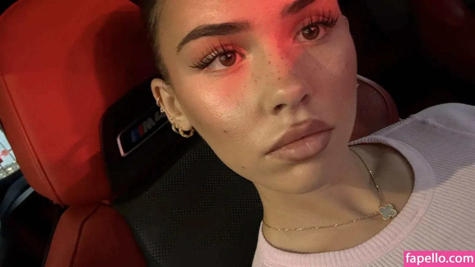 Leah Halton Onlyfans Photo Gallery 