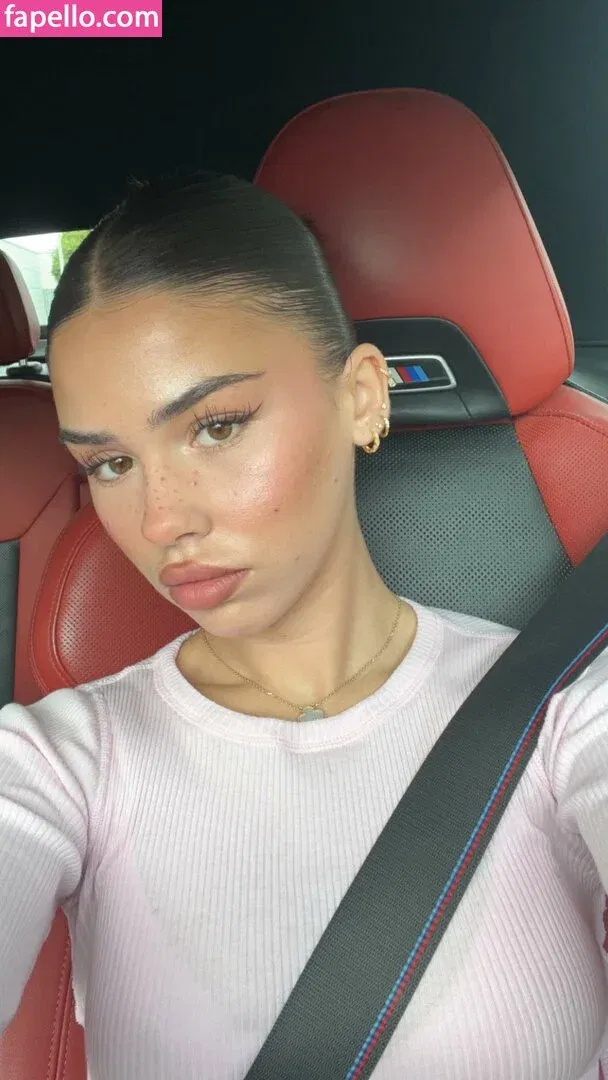 Leah Halton Onlyfans Photo Gallery 