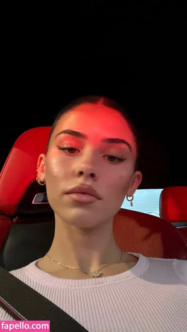 Leah Halton Onlyfans Photo Gallery 