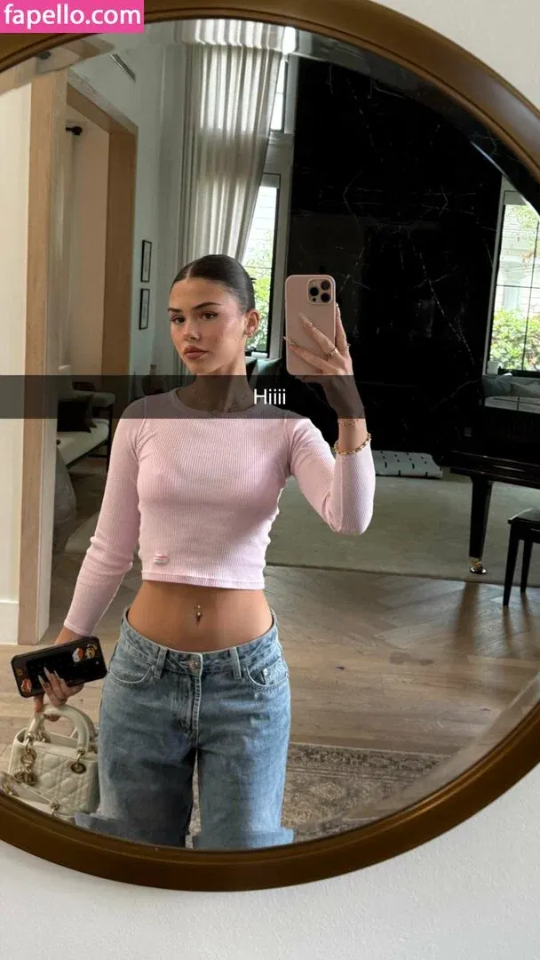 Leah Halton Onlyfans Photo Gallery 