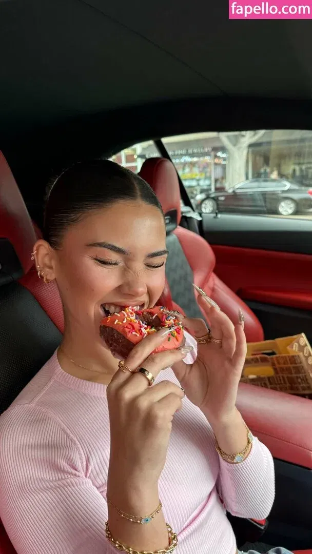 Leah Halton Onlyfans Photo Gallery 