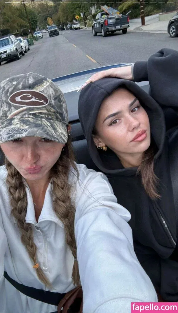 Leah Halton Onlyfans Photo Gallery 