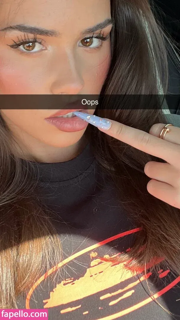 Leah Halton Onlyfans Photo Gallery 