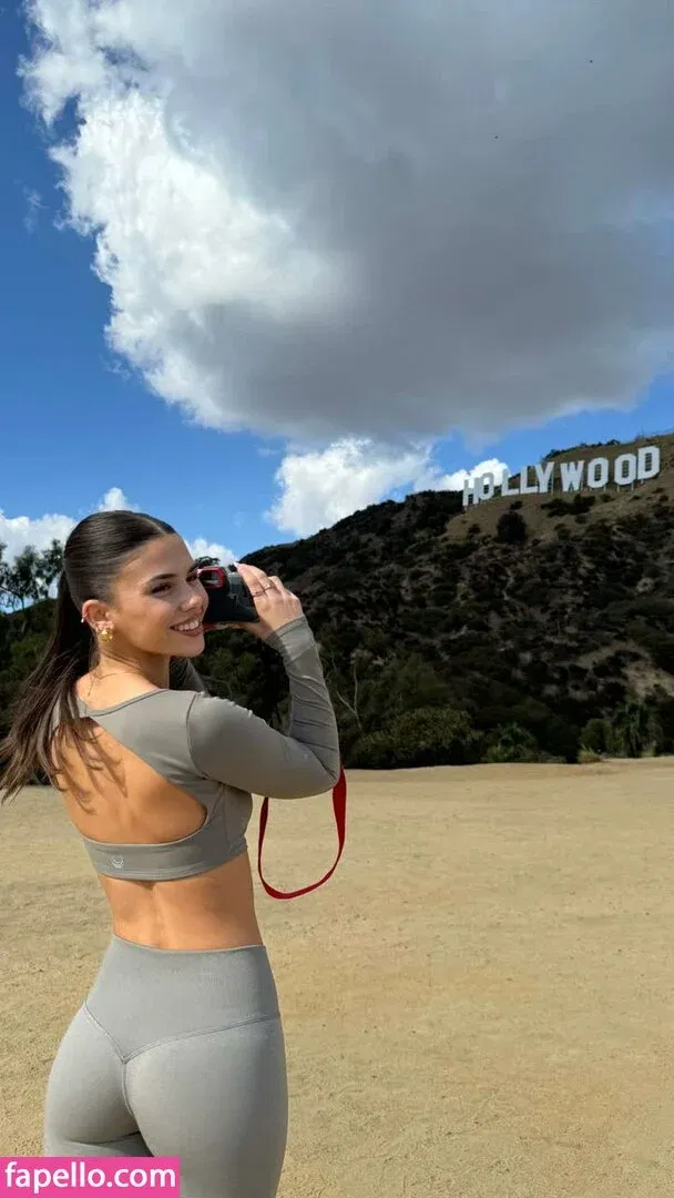 Leah Halton Onlyfans Photo Gallery 