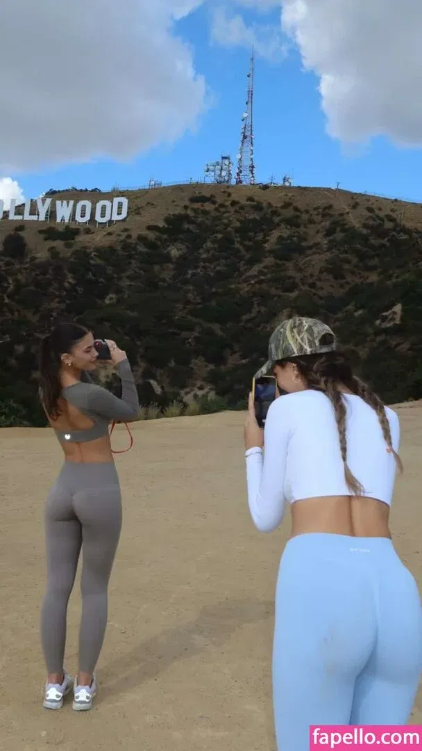 Leah Halton Onlyfans Photo Gallery 