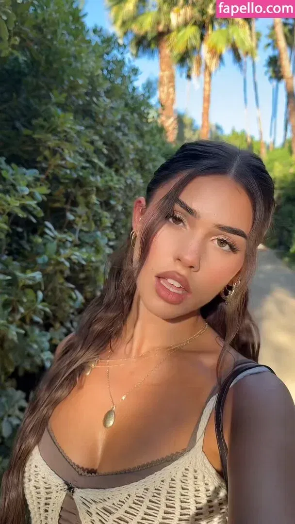 Leah Halton Onlyfans Photo Gallery 