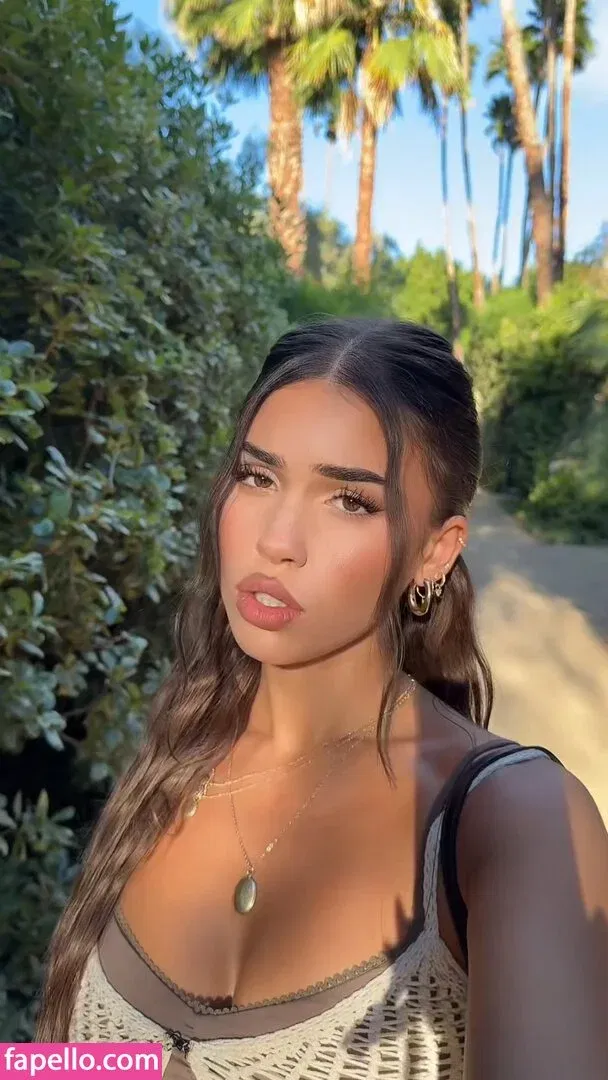 Leah Halton Onlyfans Photo Gallery 