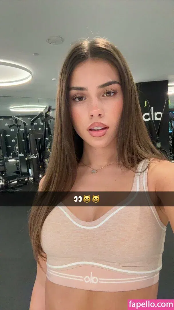 Leah Halton Onlyfans Photo Gallery 