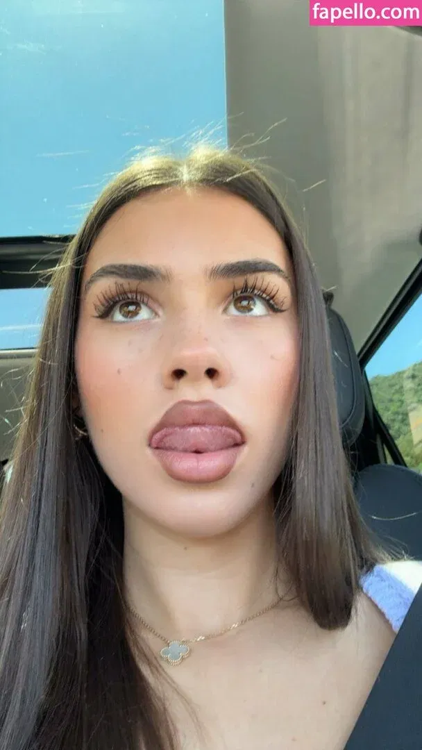 Leah Halton Onlyfans Photo Gallery 