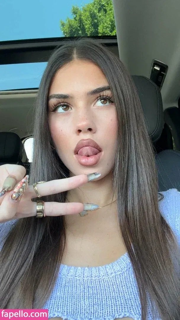 Leah Halton Onlyfans Photo Gallery 