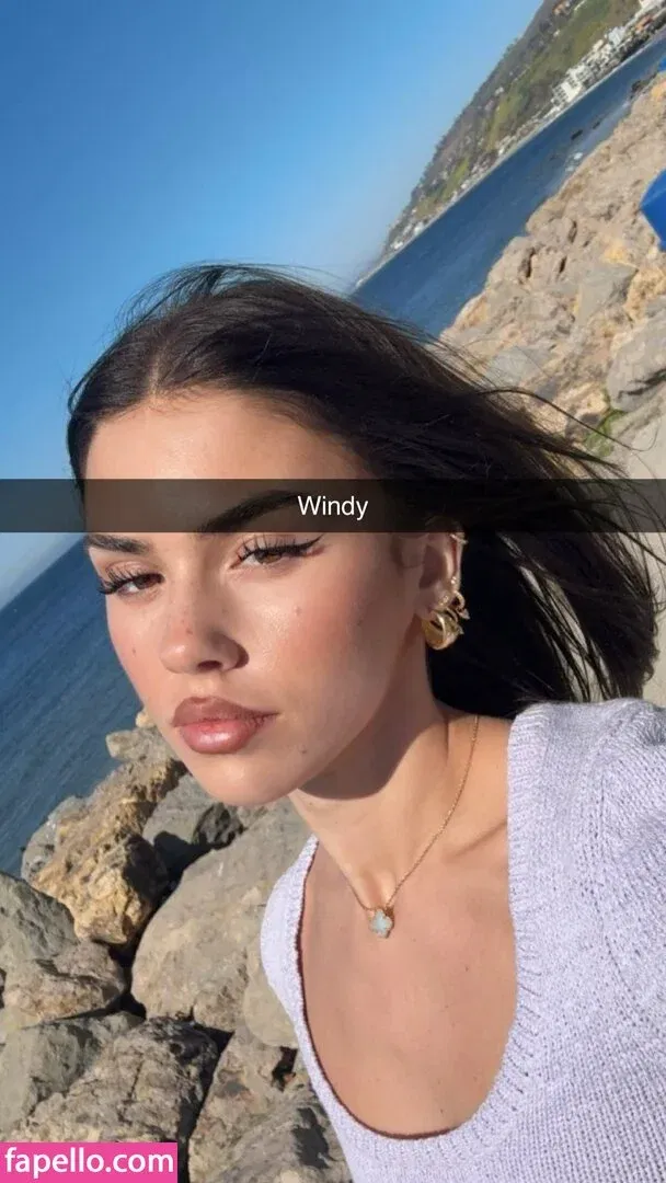 Leah Halton Onlyfans Photo Gallery 