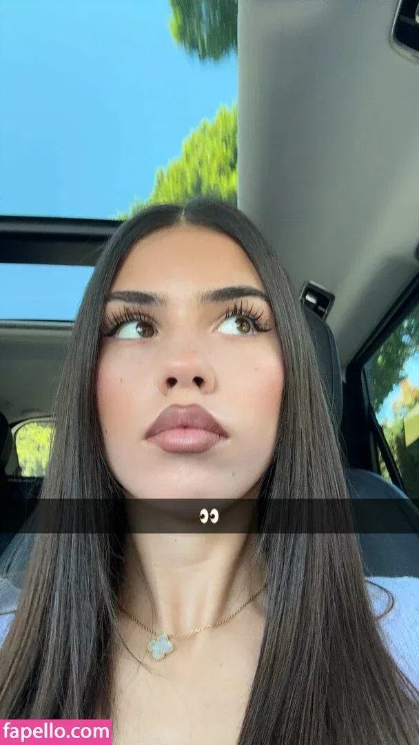 Leah Halton Onlyfans Photo Gallery 