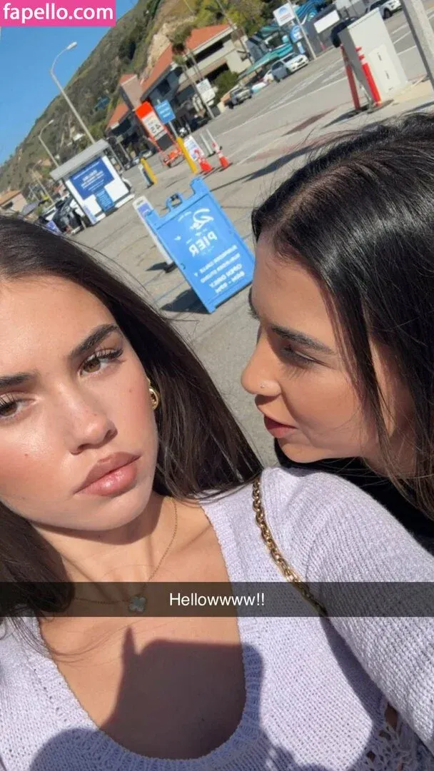 Leah Halton Onlyfans Photo Gallery 