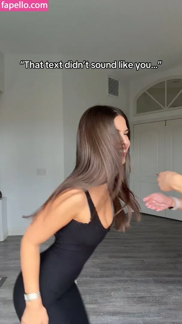 Leah Halton Onlyfans Photo Gallery 