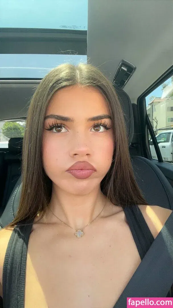 Leah Halton Onlyfans Photo Gallery 