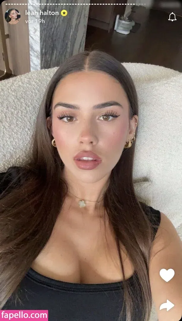 Leah Halton Onlyfans Photo Gallery 