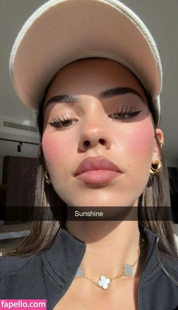 Leah Halton Onlyfans Photo Gallery 