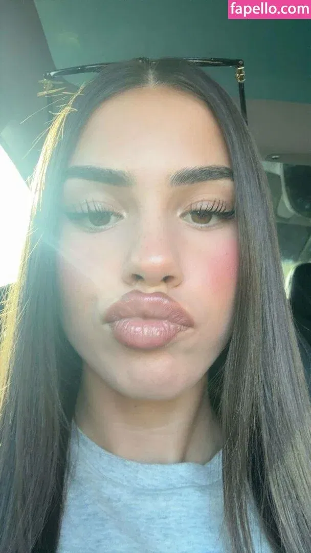 Leah Halton Onlyfans Photo Gallery 