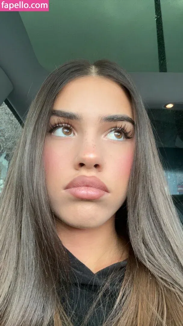 Leah Halton Onlyfans Photo Gallery 