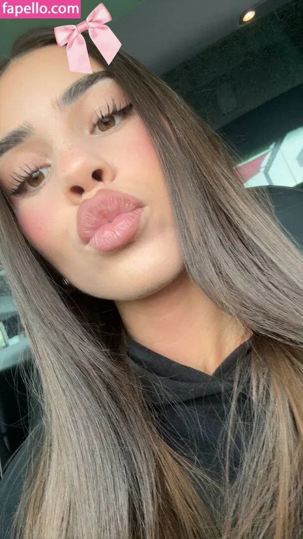 Leah Halton Onlyfans Photo Gallery 