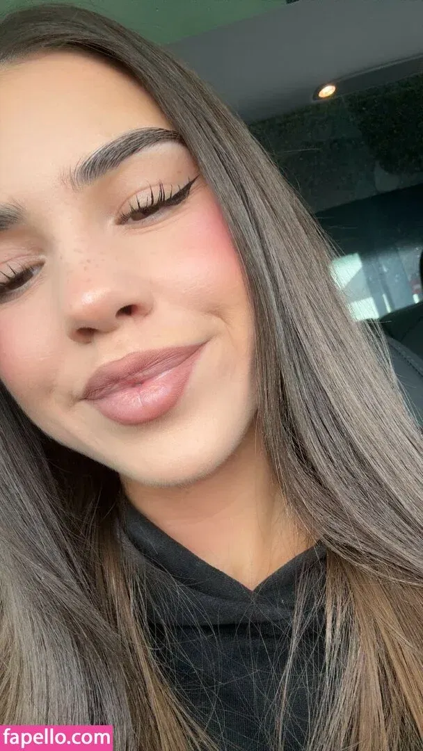 Leah Halton Onlyfans Photo Gallery 