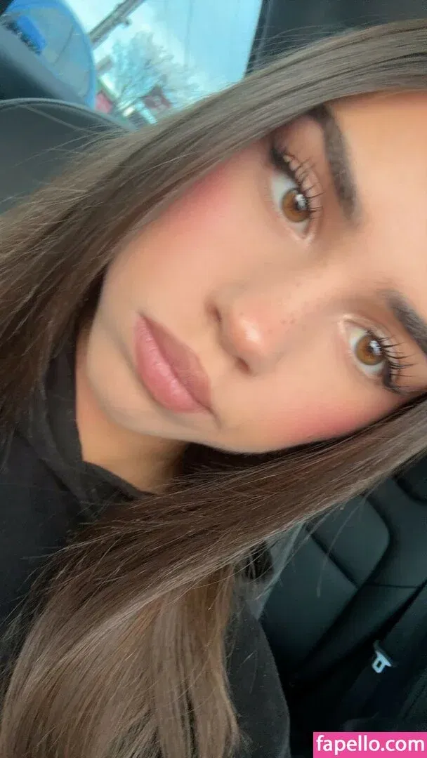 Leah Halton Onlyfans Photo Gallery 