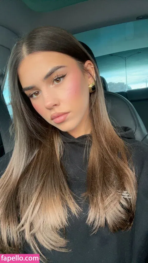 Leah Halton Onlyfans Photo Gallery 