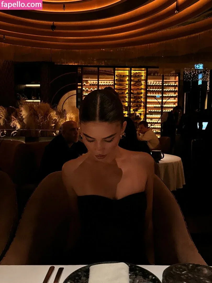 Leah Halton Onlyfans Photo Gallery 