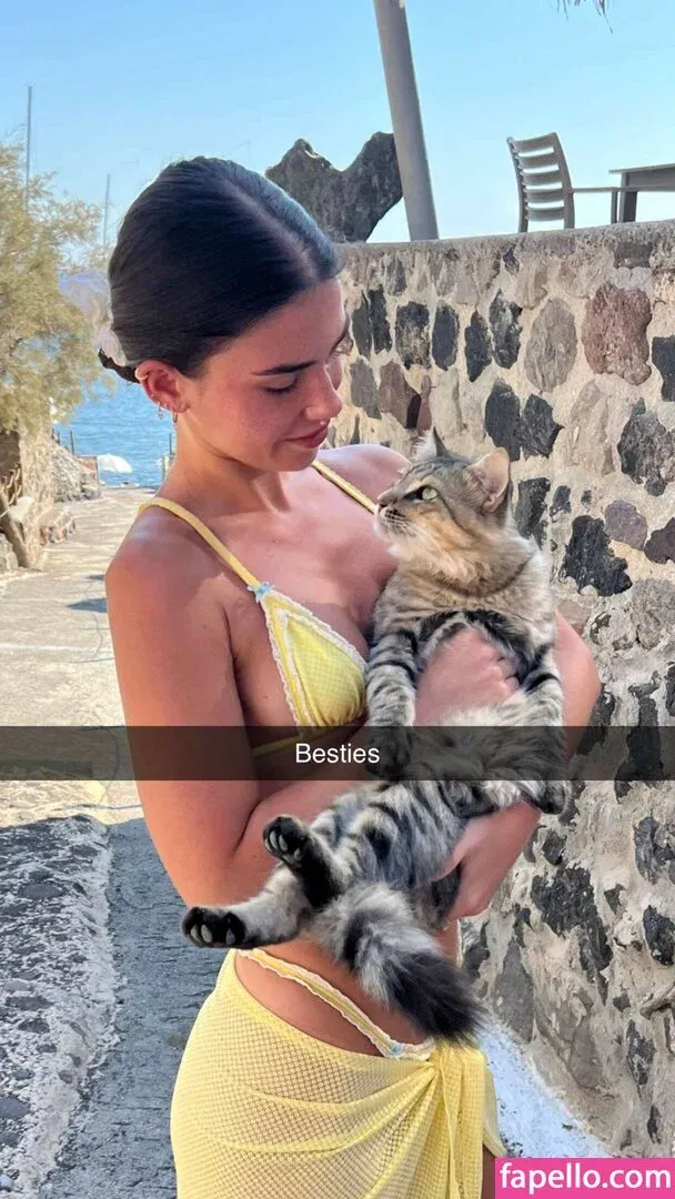 Leah Halton Onlyfans Photo Gallery 