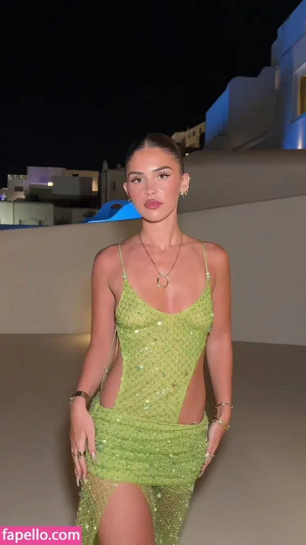 Leah Halton Onlyfans Photo Gallery 